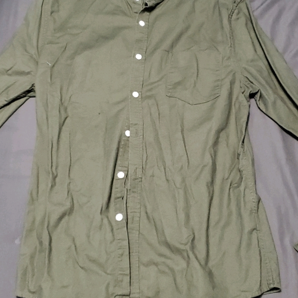 Long sleeve dress shirt
